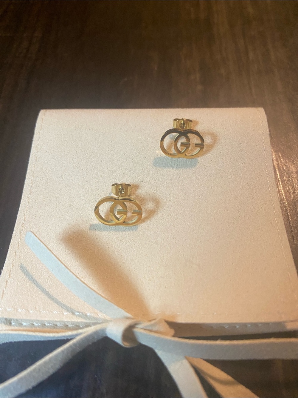 Chic Gucci GG Gold Earrings